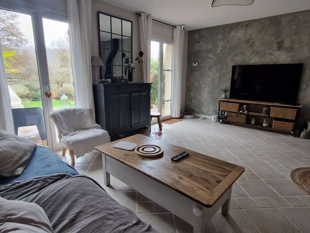 Maison à CHATEAUFORT