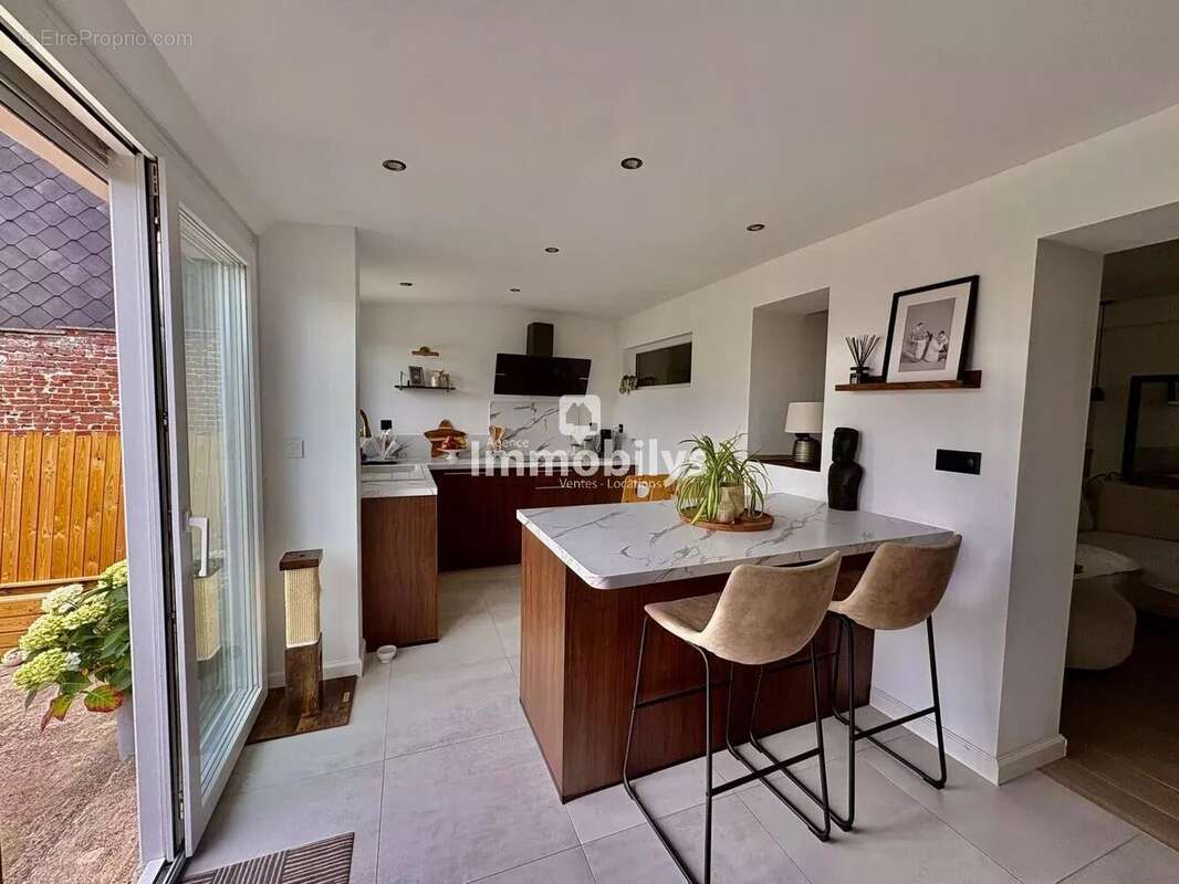  Maison familiale 3 chambres + bureau - photo 2
