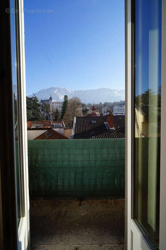 Appartement à AIX-LES-BAINS