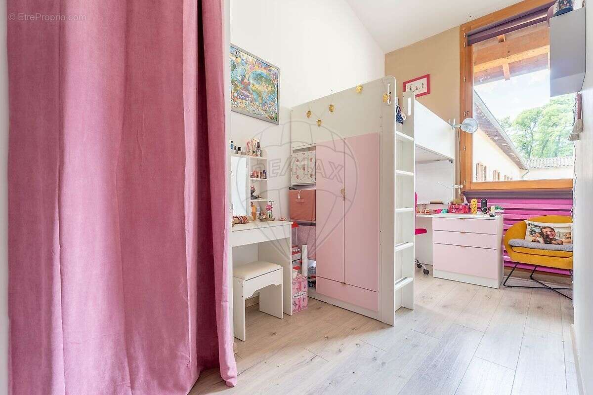 Maison à ARNAS