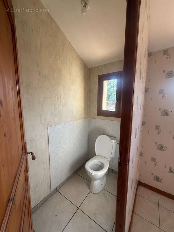 Maison à vendre 5 pièces à 8 km de VENAREY LES LAUMES-12 km de MONTBARD - photo 15
