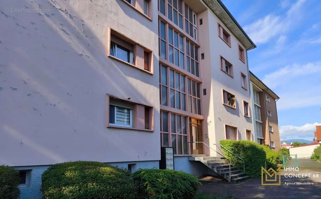 Appartement - 67 m² - 2 chambres -1 bureau - photo 5