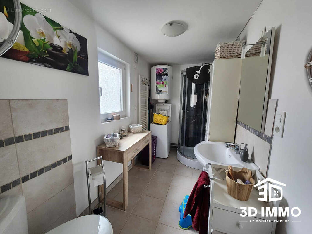 Appartement à AVESNES-SUR-HELPE