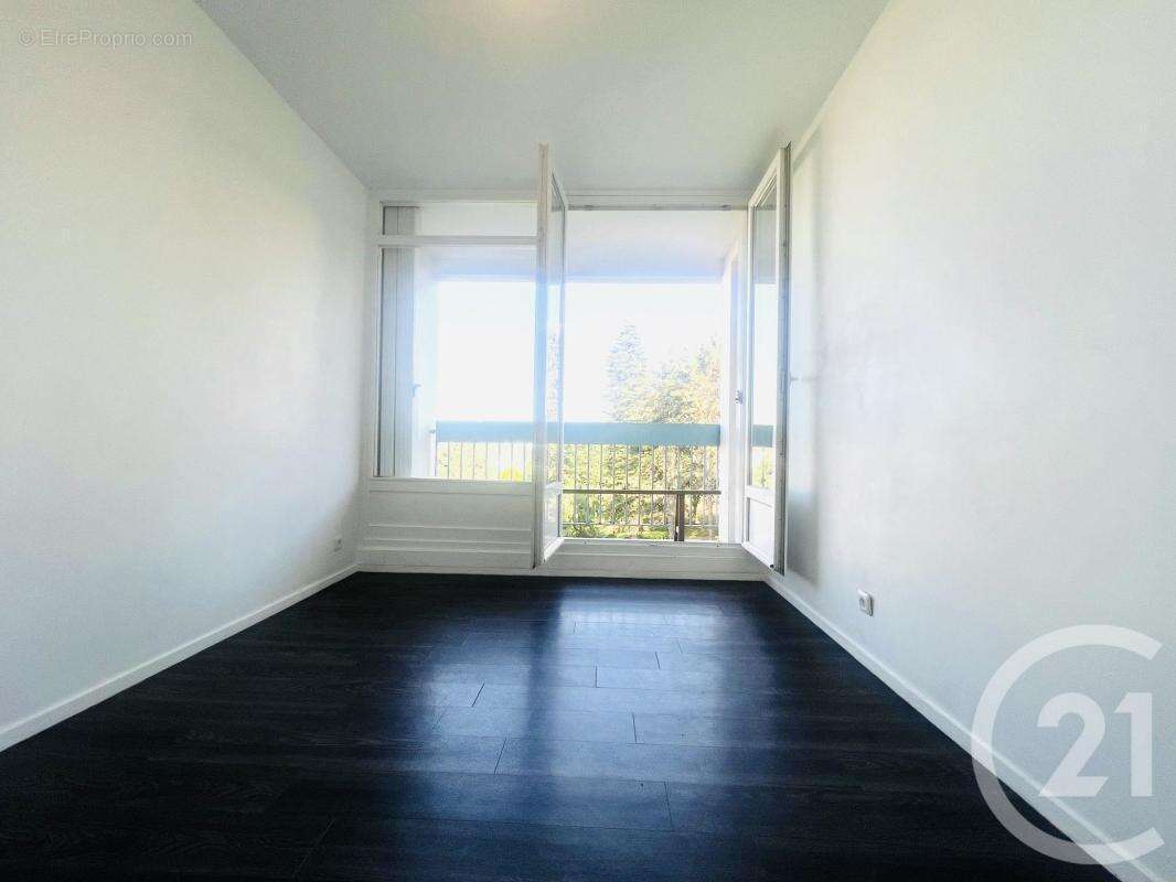 Appartement 107 m² à Limoges  - photo 8