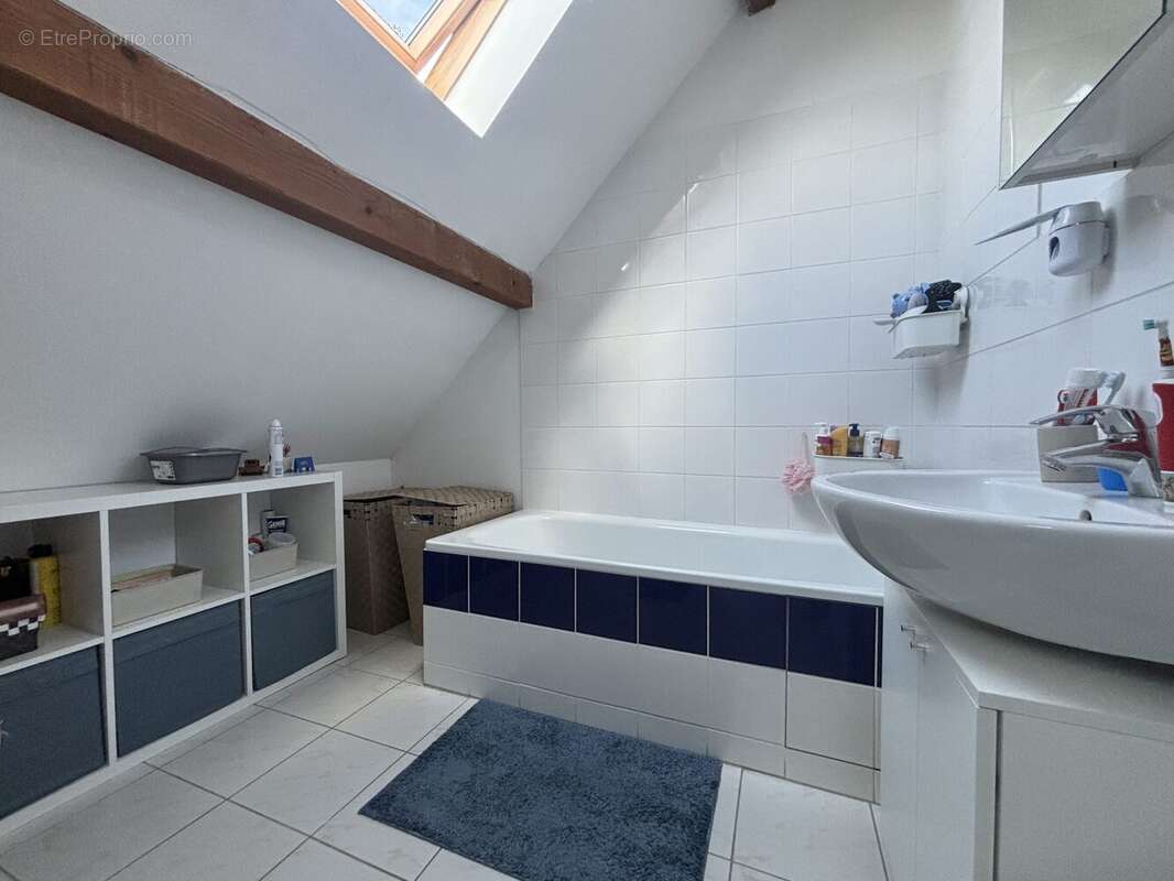 Maison à SAINTRY-SUR-SEINE