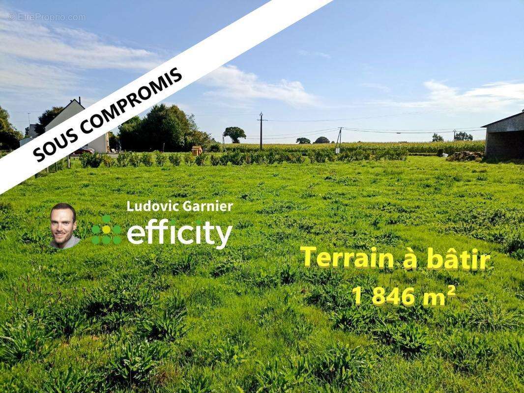 Terrain à SAINT-HILAIRE-DU-HARCOUET