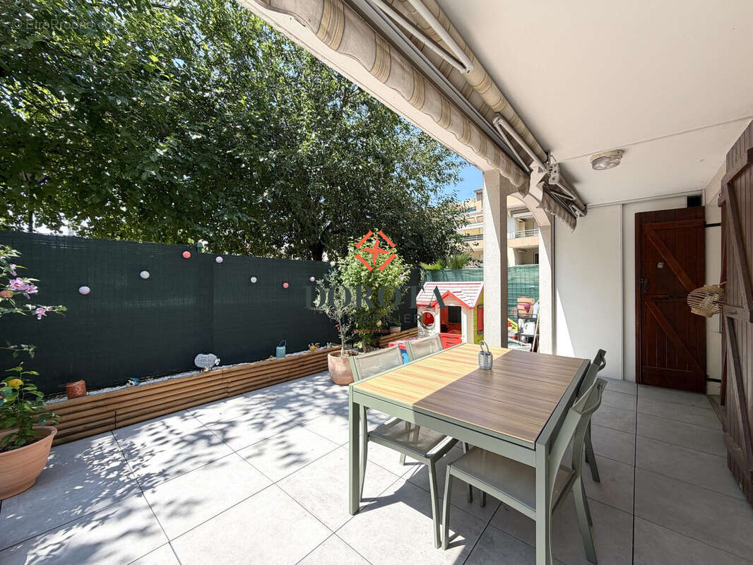 Appartement à VILLARD-BONNOT