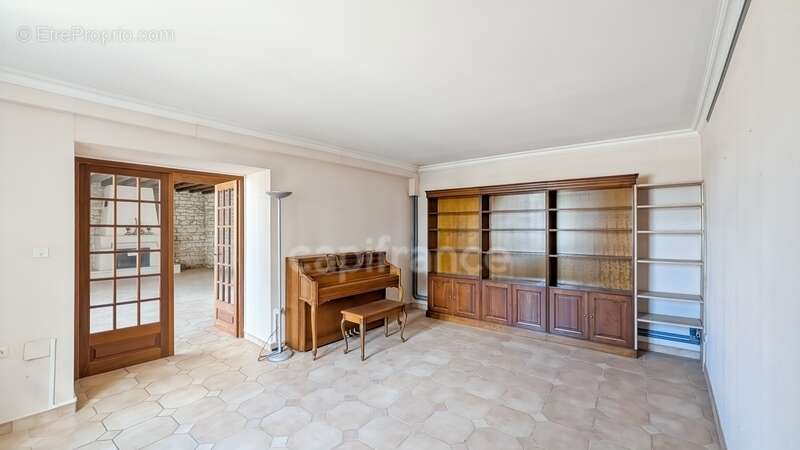Maison à FONTAINES