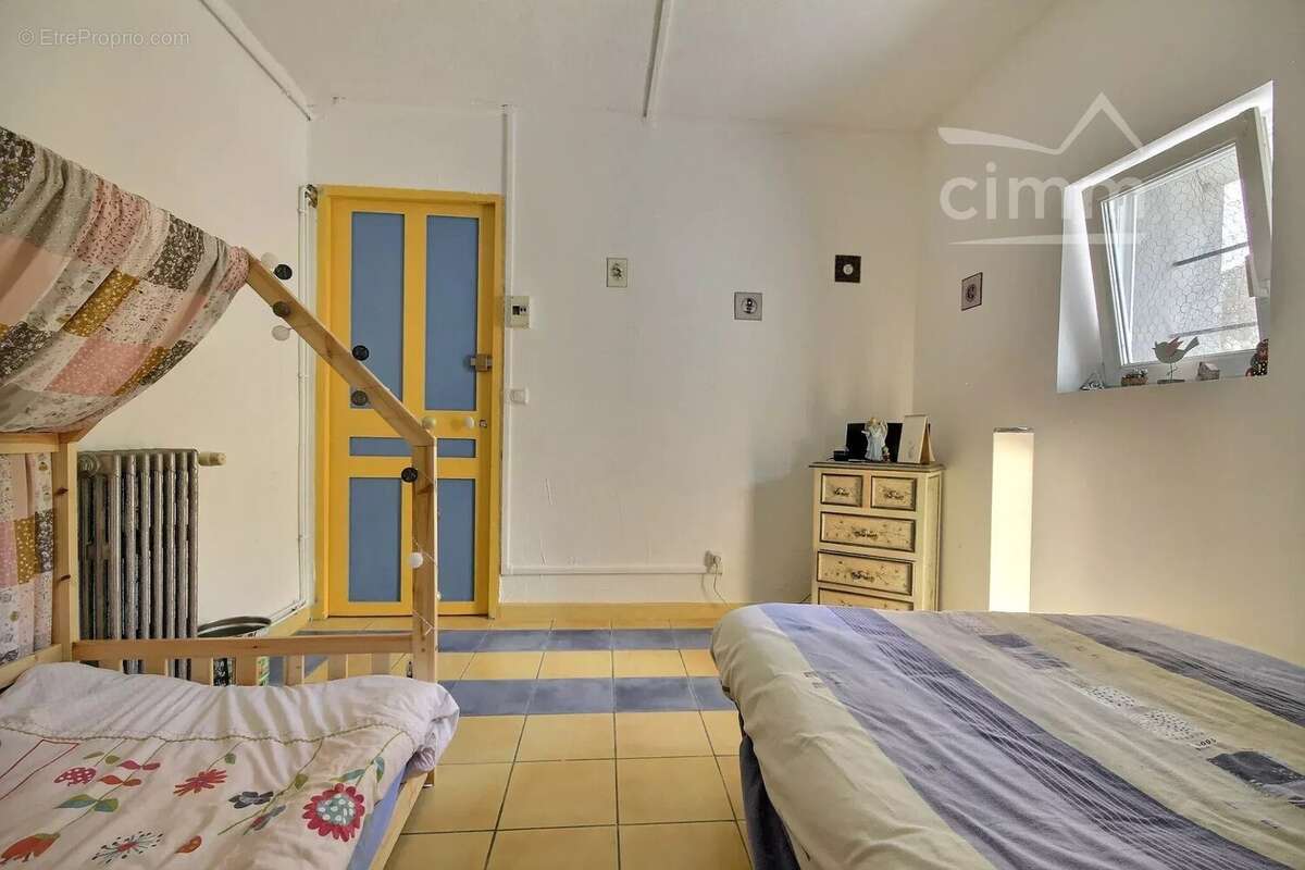 Maison à LE TEIL