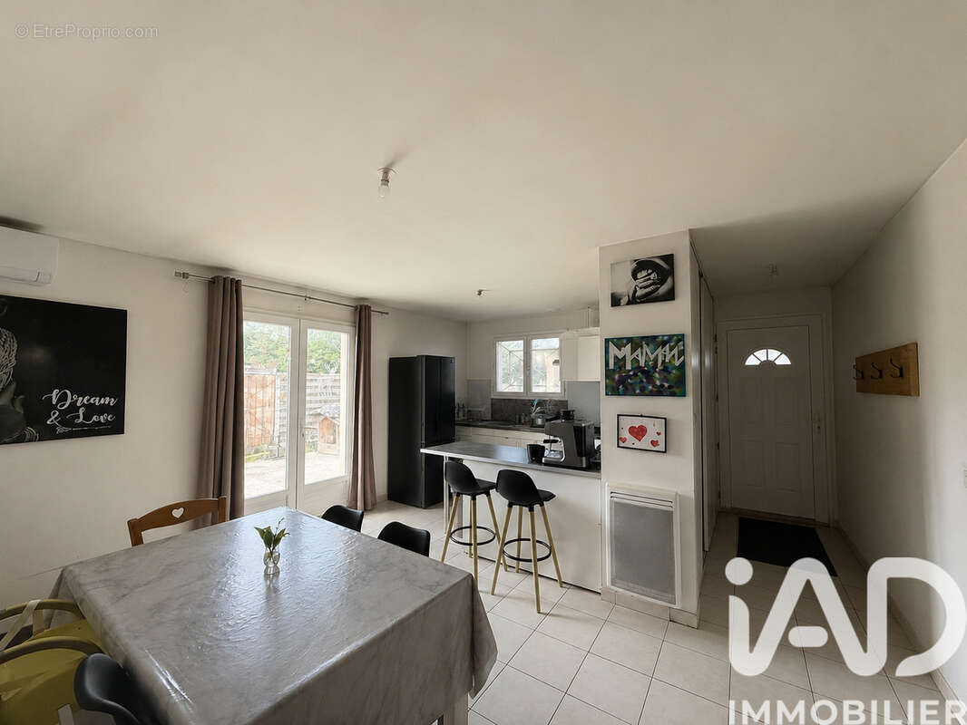 Photo 2 - Maison à ABZAC