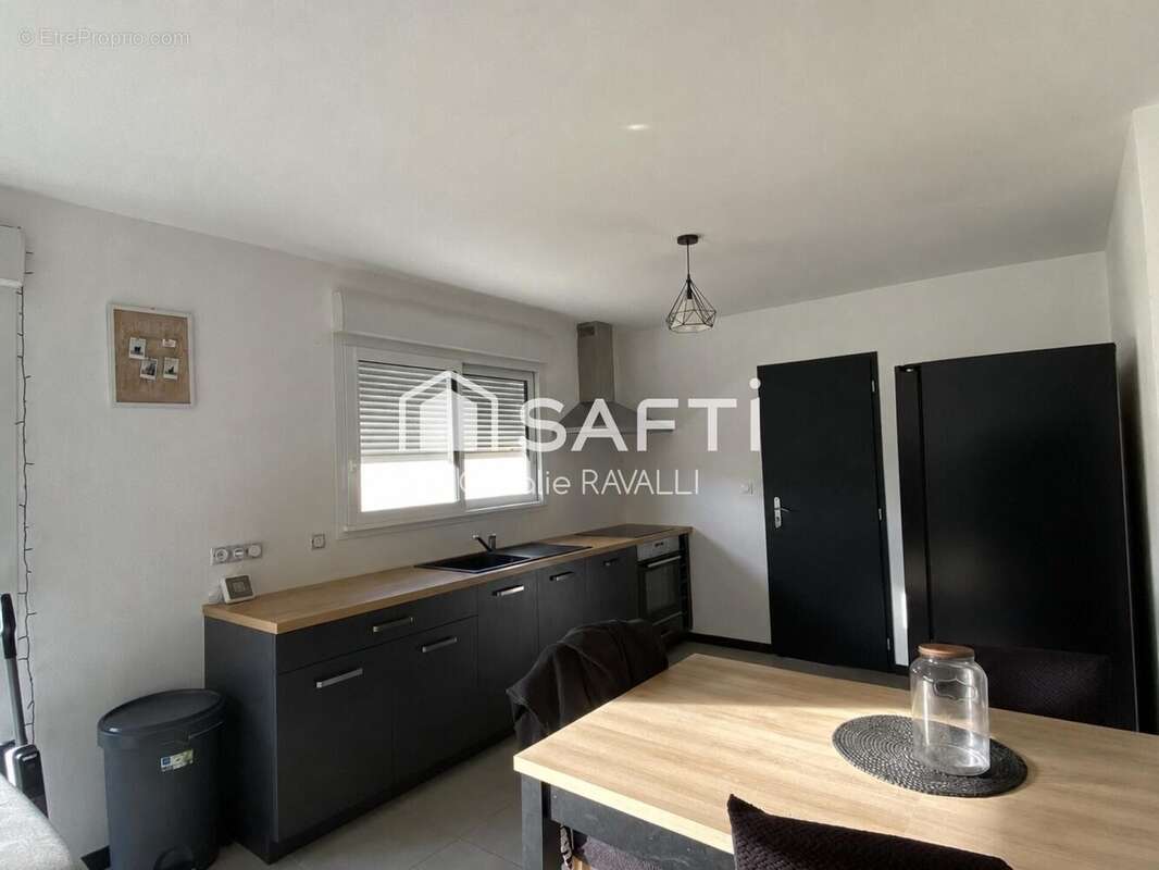 Maison 90 m² à Marthon  - photo 3