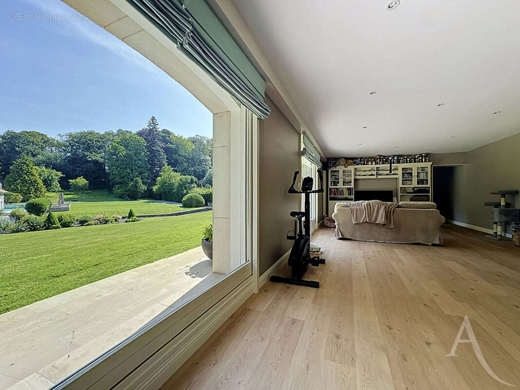 Demeure de prestige - 353m² - WIMILLE - photo 4