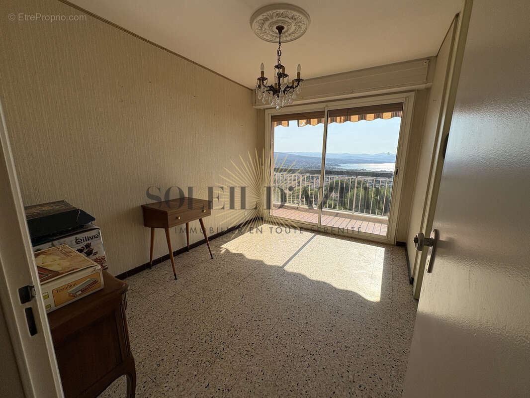 Appartement t4 vue mer, garage et cave - photo 6