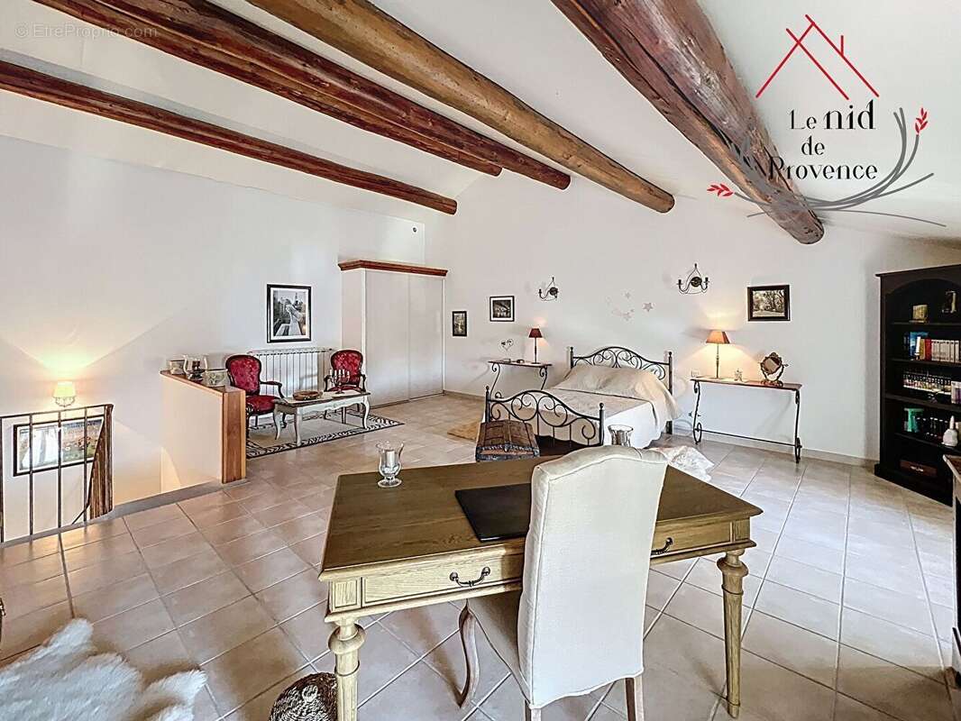 Maison à ALTHEN-DES-PALUDS