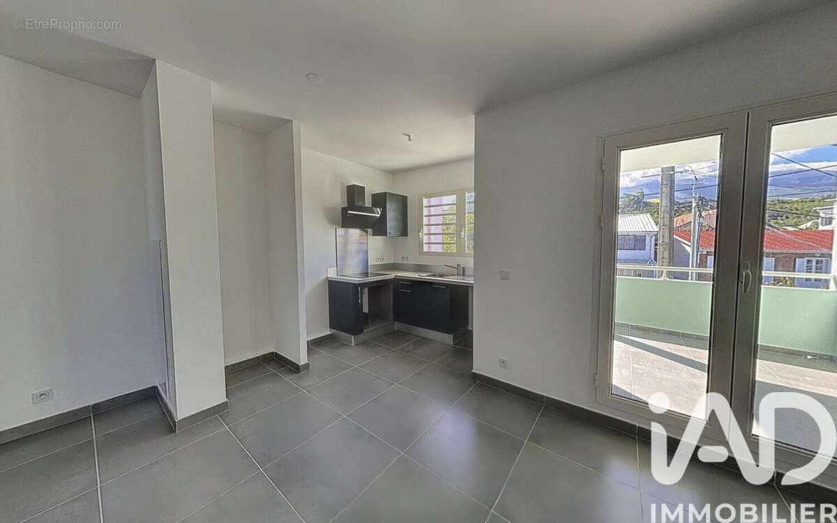 Photo 2 - Appartement à SAINT-JOSEPH