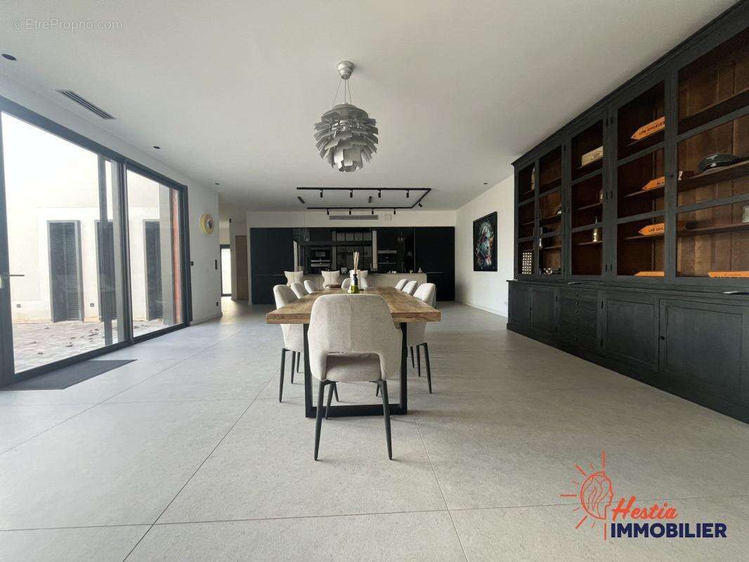 Maison à JOUY-LES-REIMS