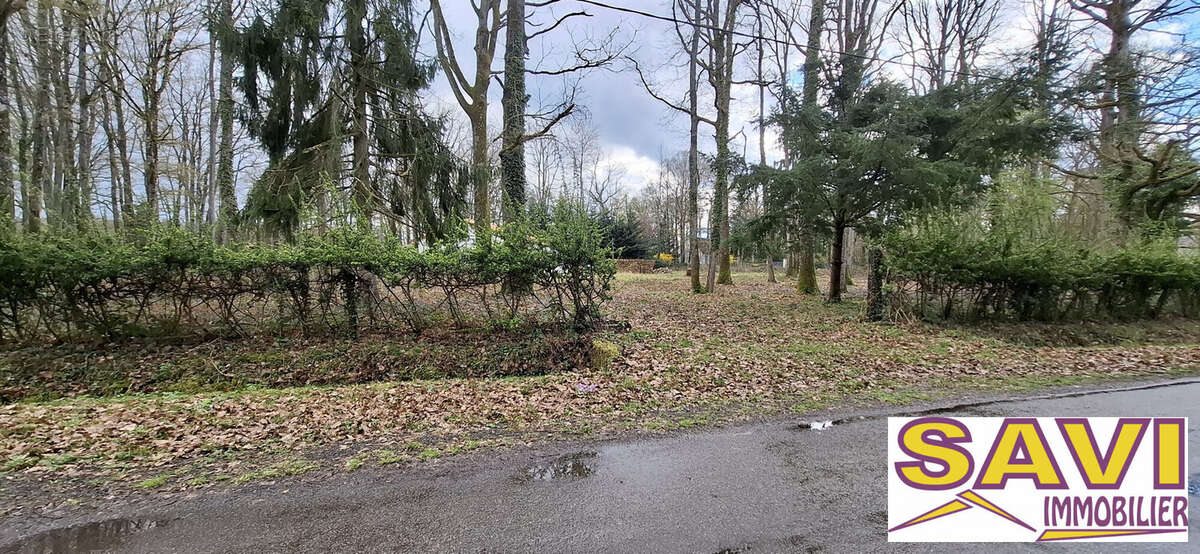 Terrain à LA SELLE-EN-HERMOY