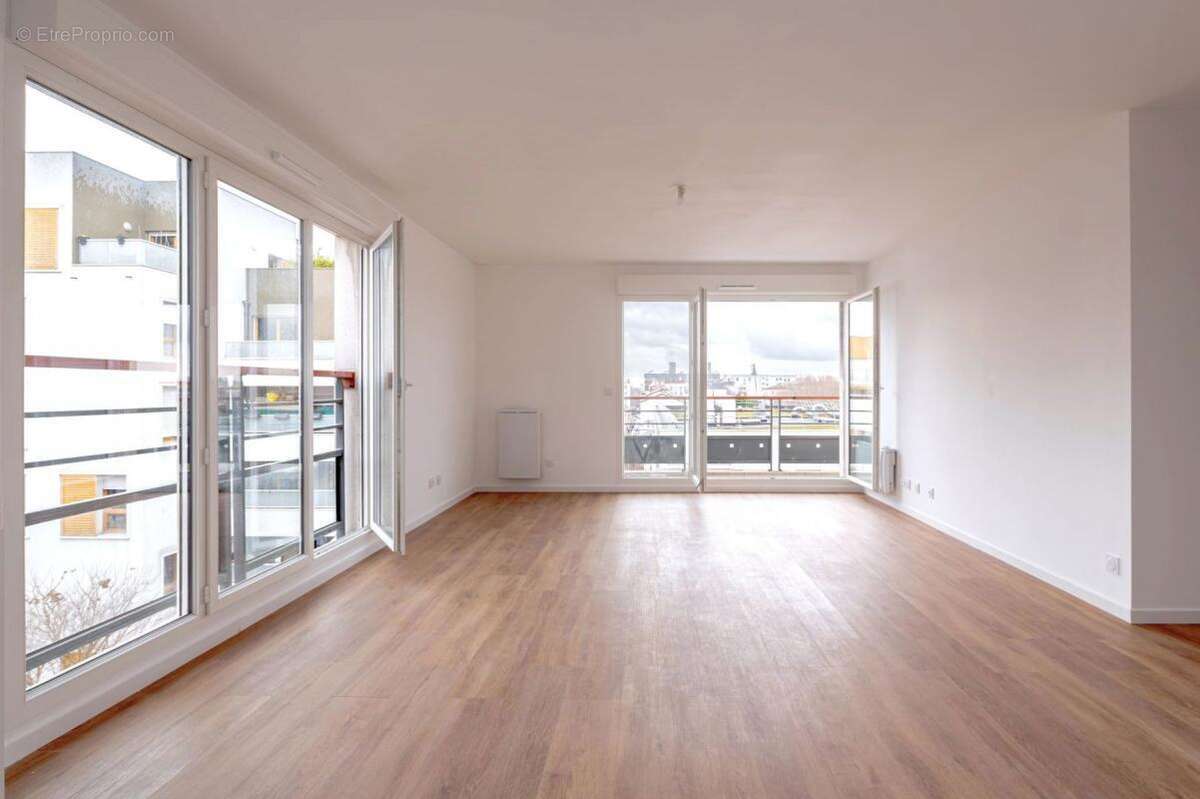 Appartement à SAINT-DENIS