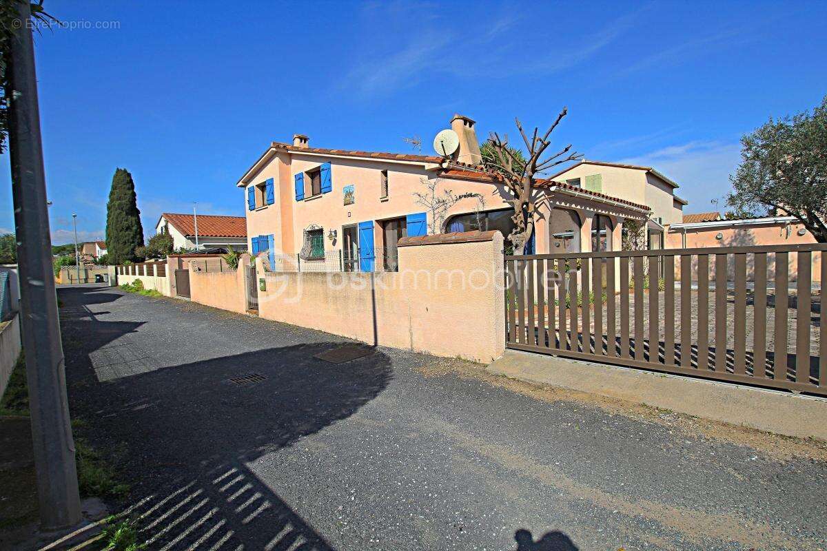 Maison à SAINTE-MARIE
