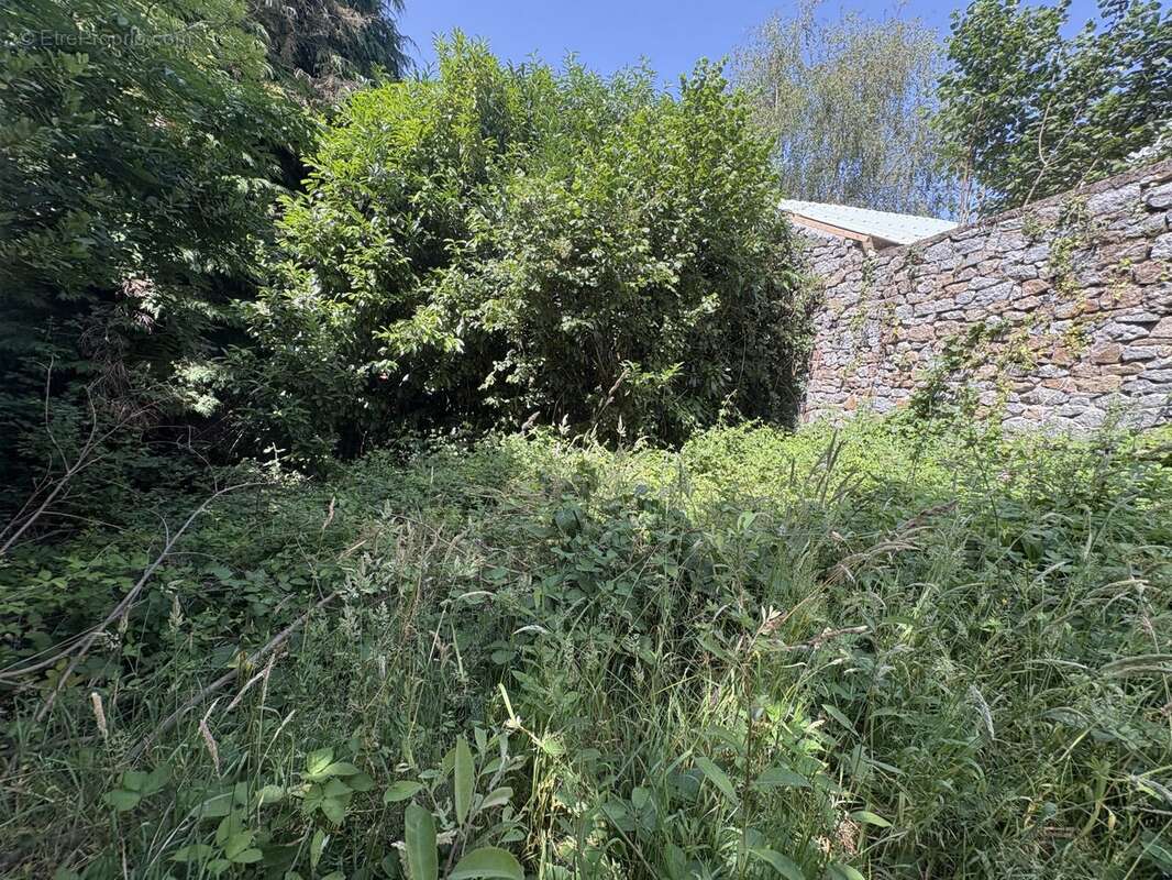 Maison 97 m² à Louvigne-Du-Desert  - photo 9