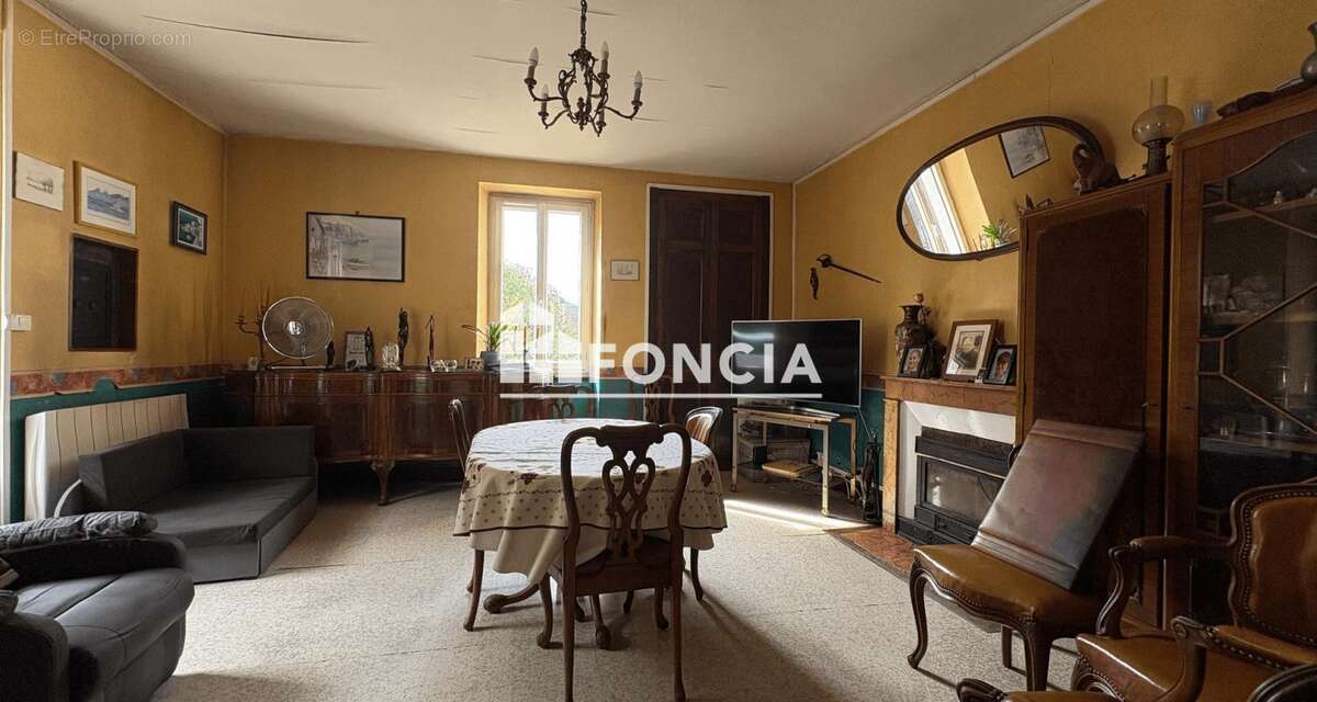 Maison à VILLARD-BONNOT