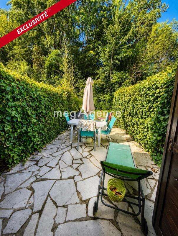 Résidence principale ou secondaire : maison dans un domaine de prestige à 1H00 de Paris - photo 14
