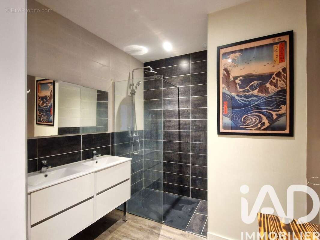 Photo 9 - Maison à VILLEBOIS-LAVALETTE