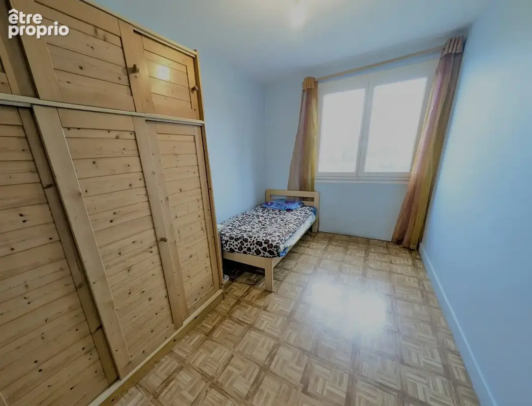 Appartement 5 pièces 78 m² à vendre à Clermont-Ferrand (63000) - photo 7