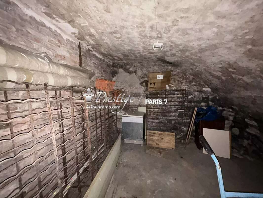 Appartement à PARIS-4E