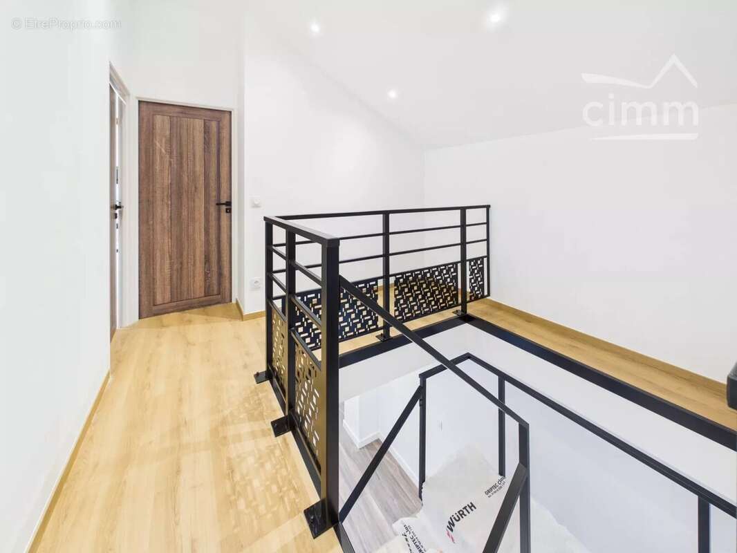 Appartement à FROGES