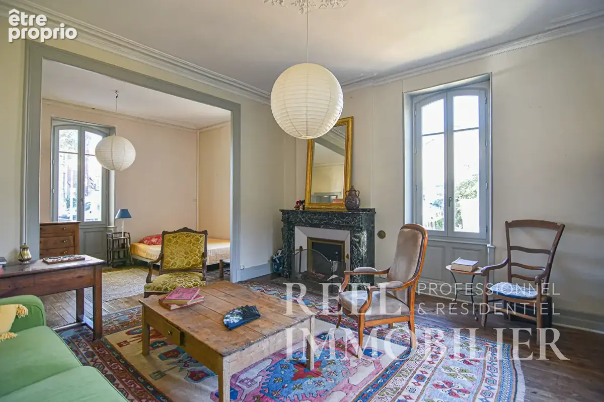 Maison de maître avec jardin - Charme et caractère en basse ville d'Auch - photo 3