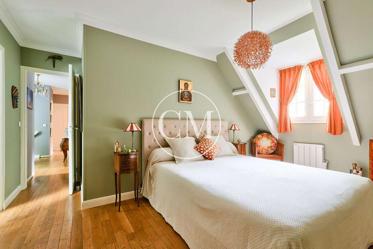 Maison à VERSAILLES