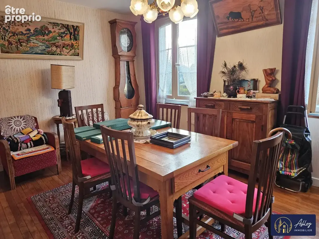Maison 4 pièces CHAMPS-SUR-TARENTAINE (Cantal)