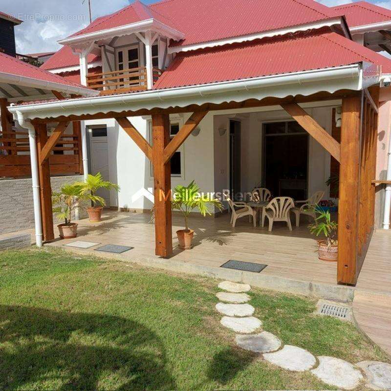 Maison à TERRE-DE-HAUT