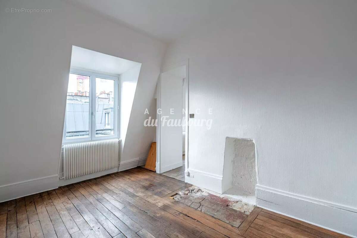 Appartement à PARIS-9E