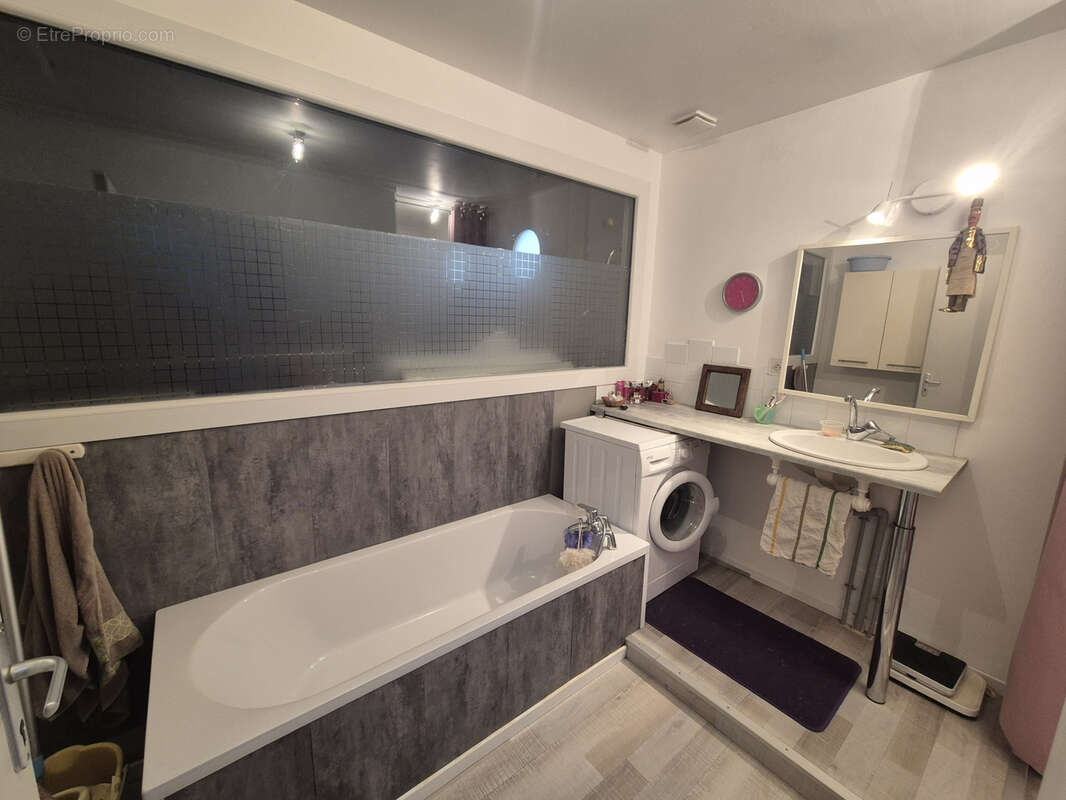 Appartement à SAINT-VALLIER