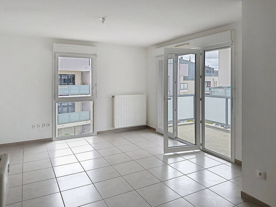 Appartement à VILLENAVE-D'ORNON