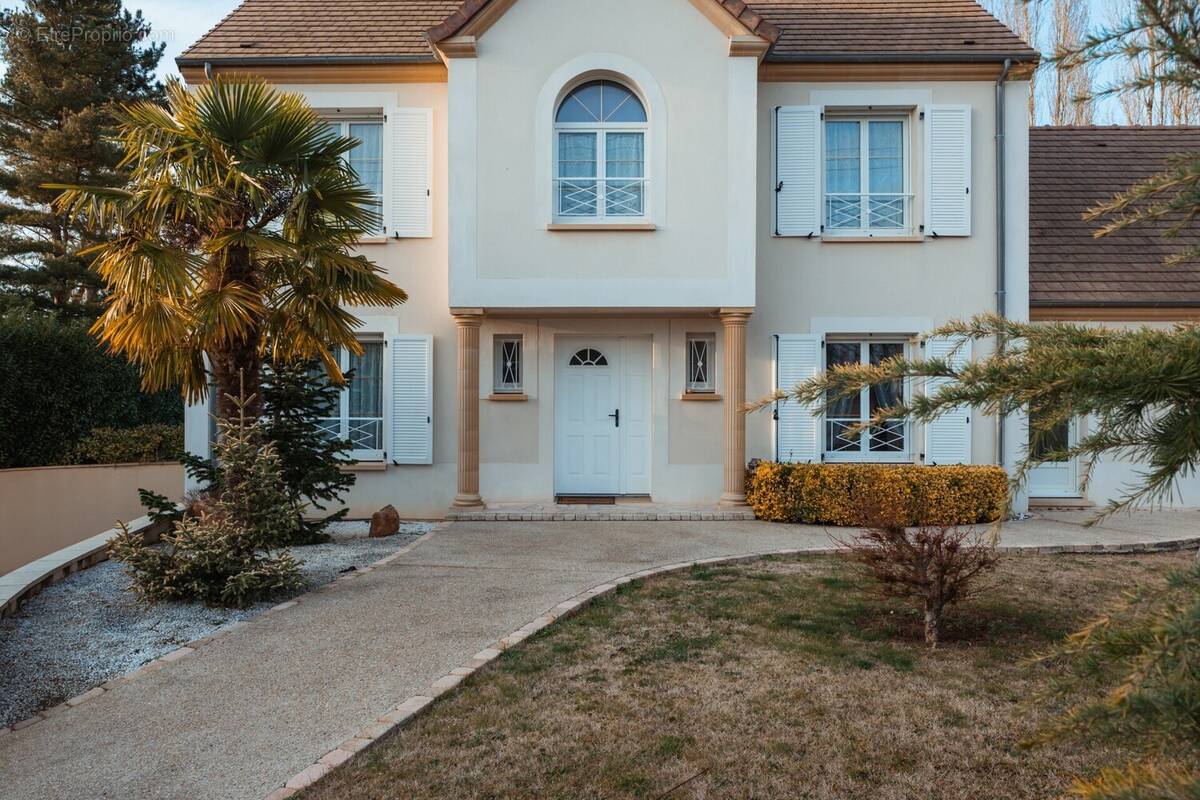 Maison à BARBIZON