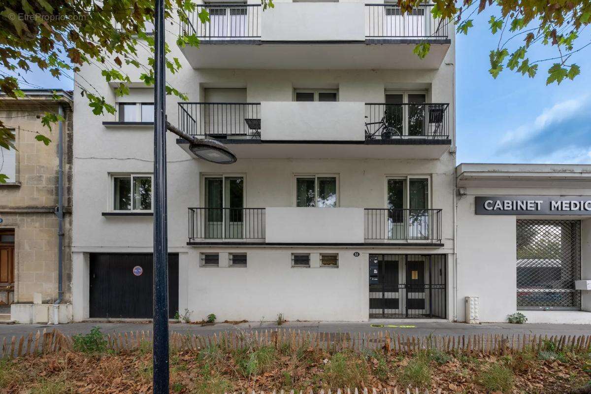 Appartement à BORDEAUX