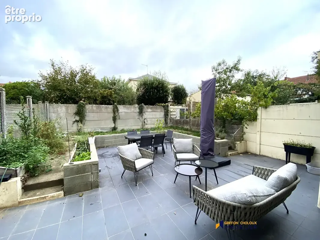 Cholet Maison rénovée coup de coeur !! - photo 9