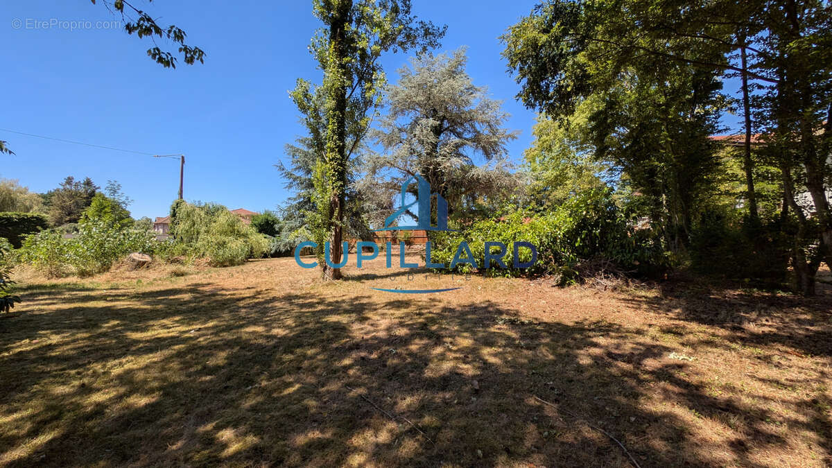 Maison de caractère avec un joli parc arboré - photo 20