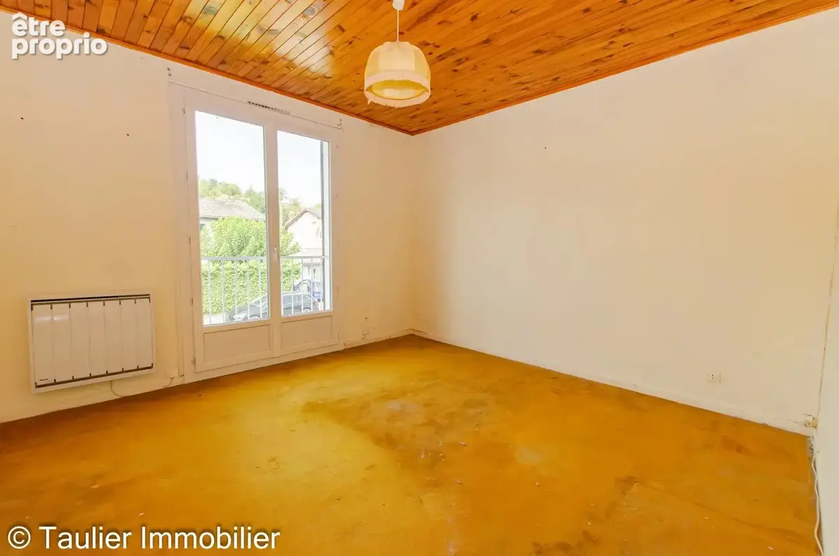Maison T4 avec jardin et garage, à rafraîchir - photo 11