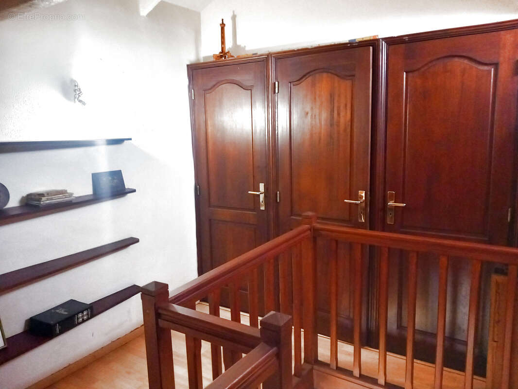 Maison à BAIE-MAHAULT