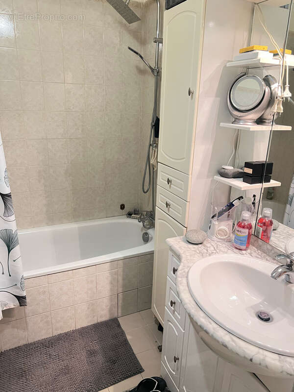 Appartement à LE CANNET