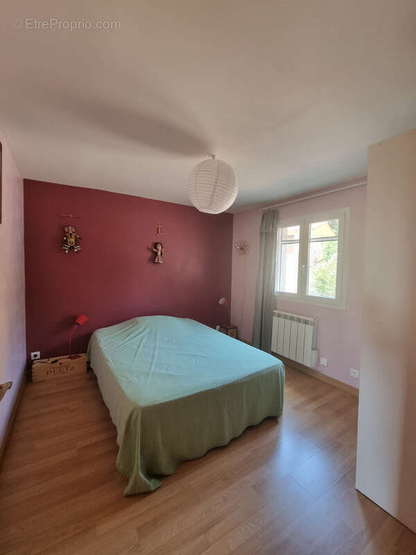 A Artignosc Villa T4 avec piscine et vue dégagée - photo 10