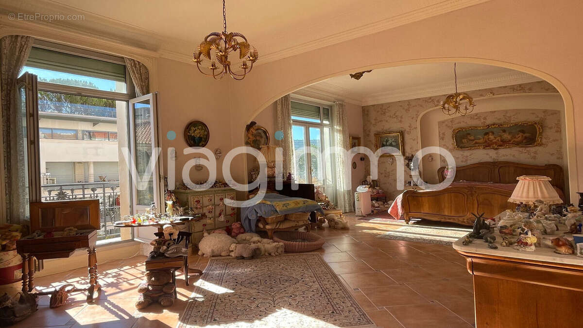 Appartement Marseille 7 pièce(s) 318.95 m2 - photo 5