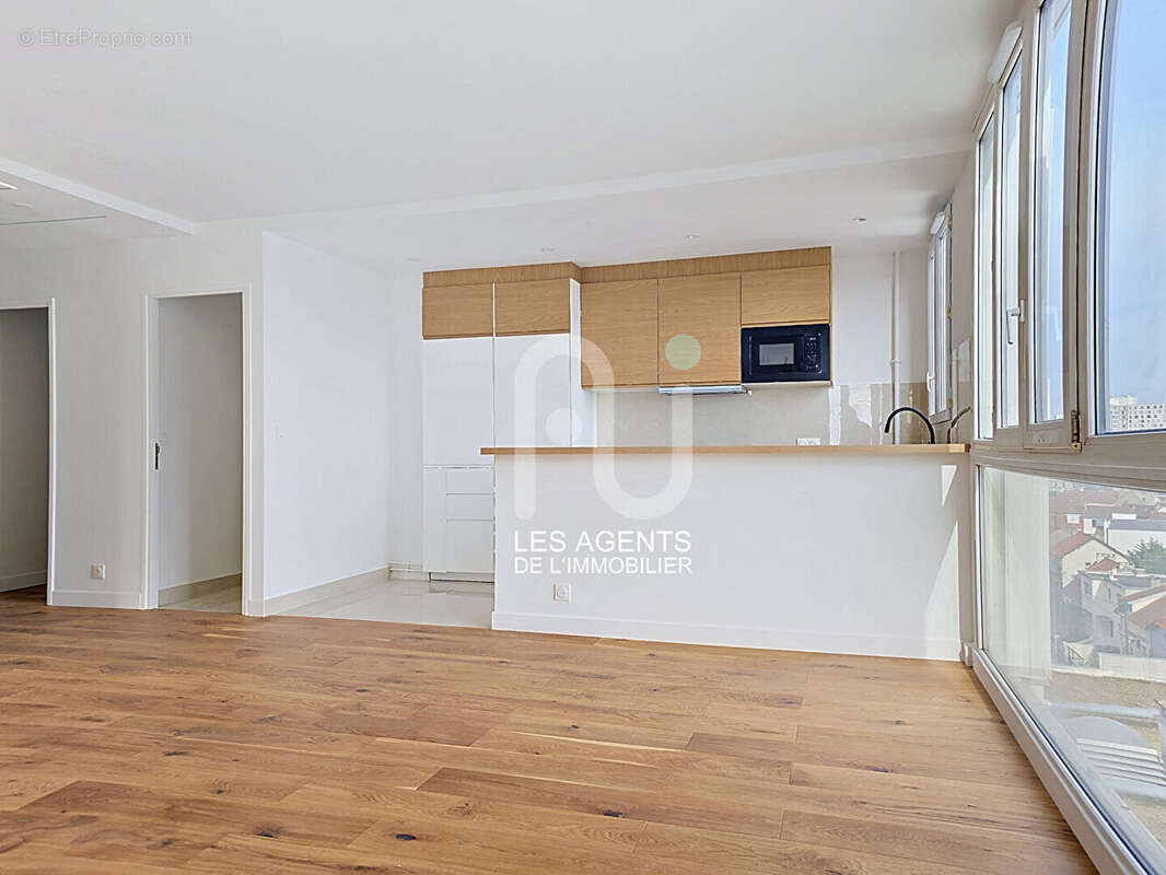 Appartement à COLOMBES