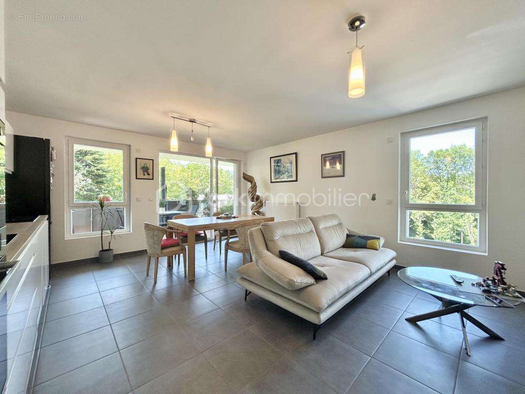 Appartement à COGNIN