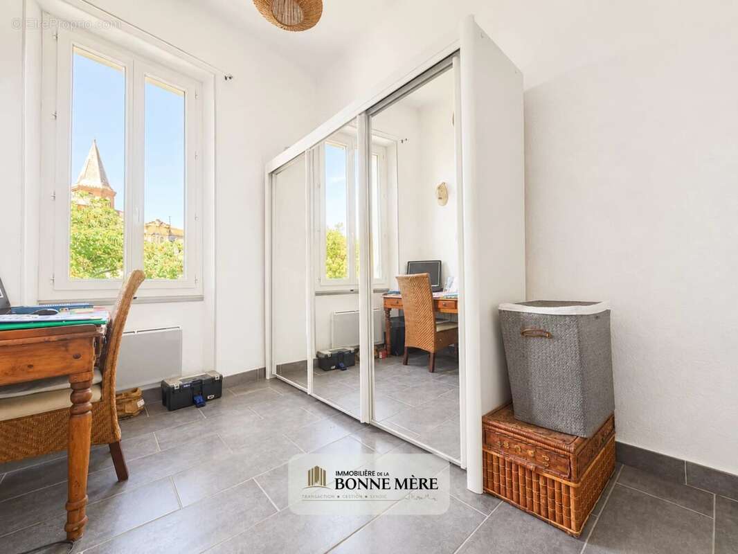 Appartement à MARSEILLE-12E