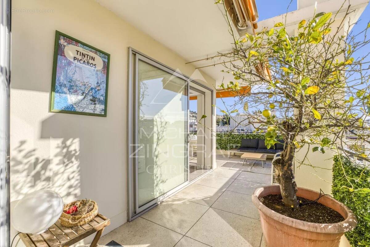 Appartement à CANNES